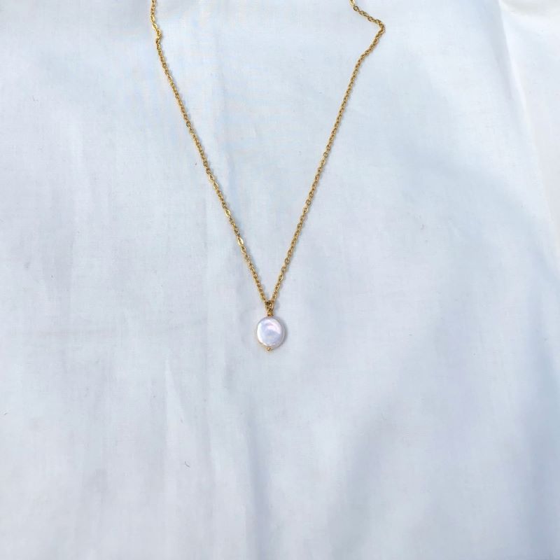 Simple Coin Pearl Charm Necklace